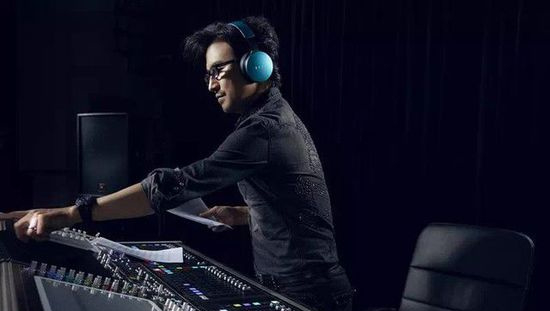 明星跨界玩智能硬件：周杰伦代言 汪峰亲自操刀